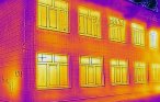 Какво е необходимо за изчисляване на специфичните топлинни характеристики на сградата