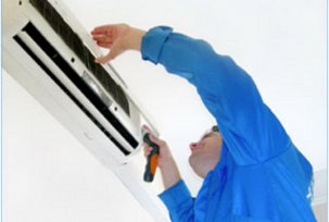 Servis s opravou a instalací splitových systémů klimatizace