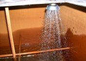 Hur man rengör vatten från järn från en brunn på gammaldags sätt