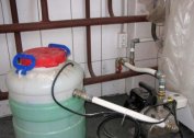 Een verwarmingssysteem vullen met water in privéwoningen