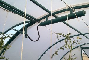 Hur man gör ett ventilationssystem i ett växthus