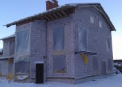 Sådan forberedes et ufærdigt hus til begyndelsen af ​​koldt vejr og vinter