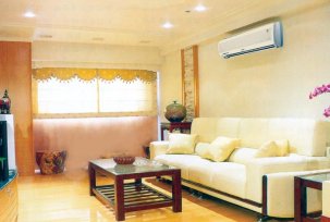A lakóépület légkondicionálását választjuk: padló, mobil, split rendszerek