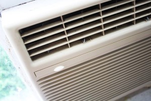 Mabilis at madali ang pag-install ng isang air conditioner