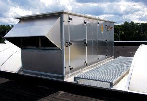 Central luftkonditionering med tillgång till taket