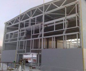 Монтажът на отоплителната система започва на етапа на изграждане на промишлената сграда