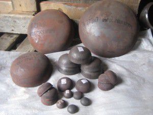 Steel caps for pipes